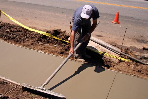 Sidewalk Building in Marco Island